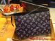 2017 Top Class Copy Louis Vuitton POCHETTE VOYAGE MM Ladies  Corail Handbag on sale (1)_th.jpg